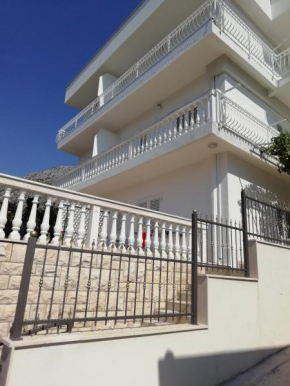 Apartment Villa Bajna